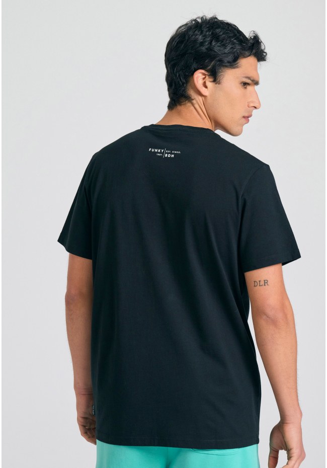 T-shirt with abstract frame print