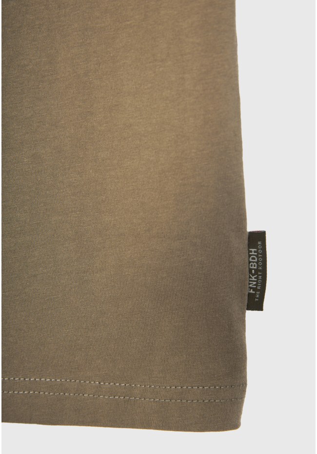 Relaxed fit t-shirt με graphic print στην πλάτη