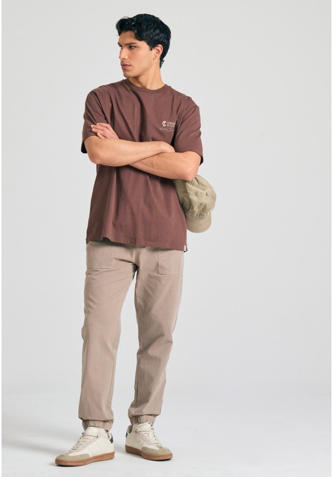 Relaxed fit t-shirt με ethnic look τύπωμα
