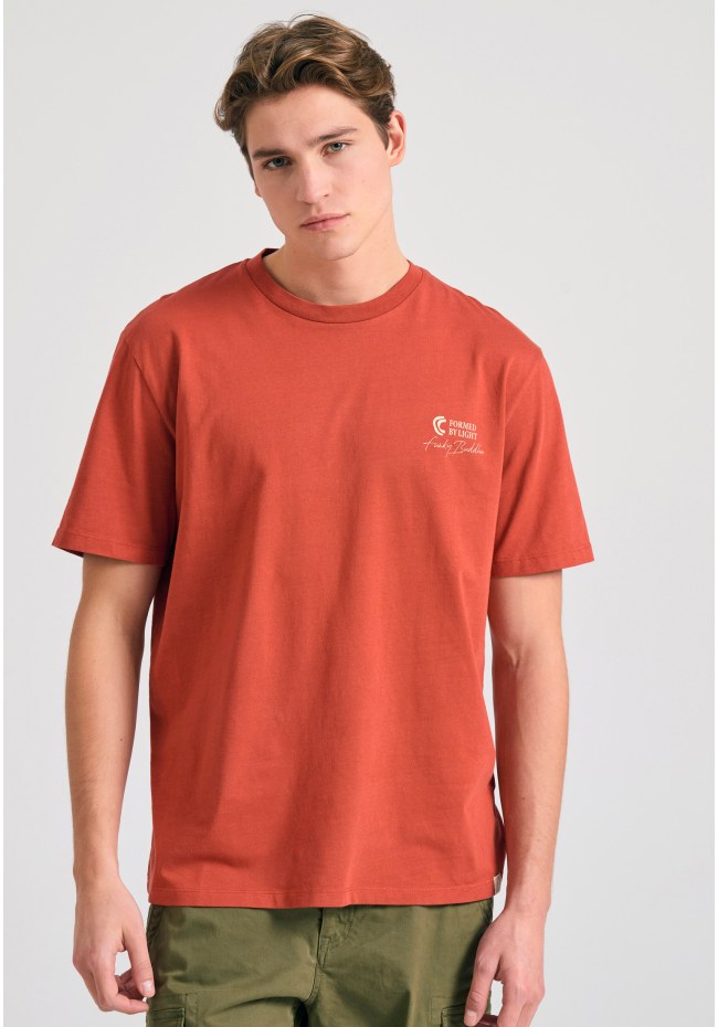 Relaxed fit t-shirt με ethnic look τύπωμα