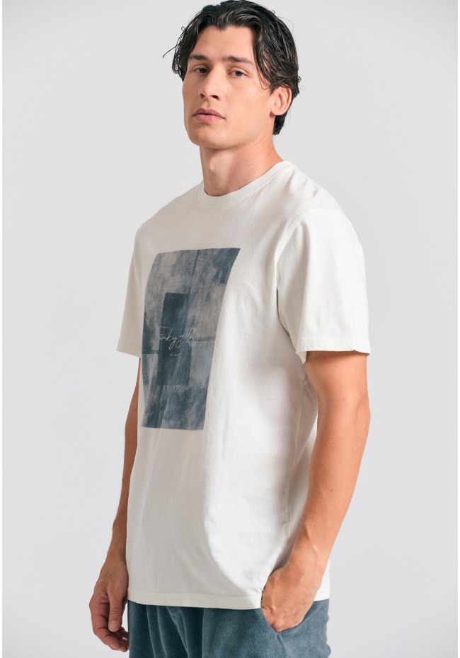 T-shirt με φωτογραφικό minimal τύπωμα