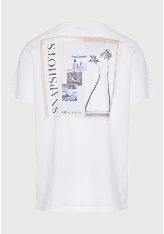 T-shirt with photographic print on the back