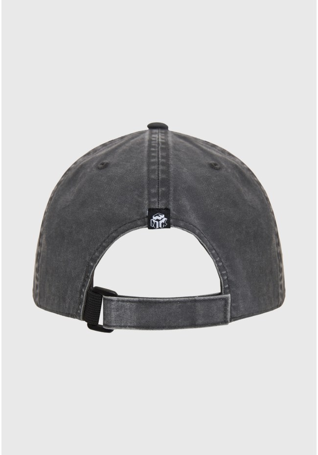 Men's cap with branded embroidery