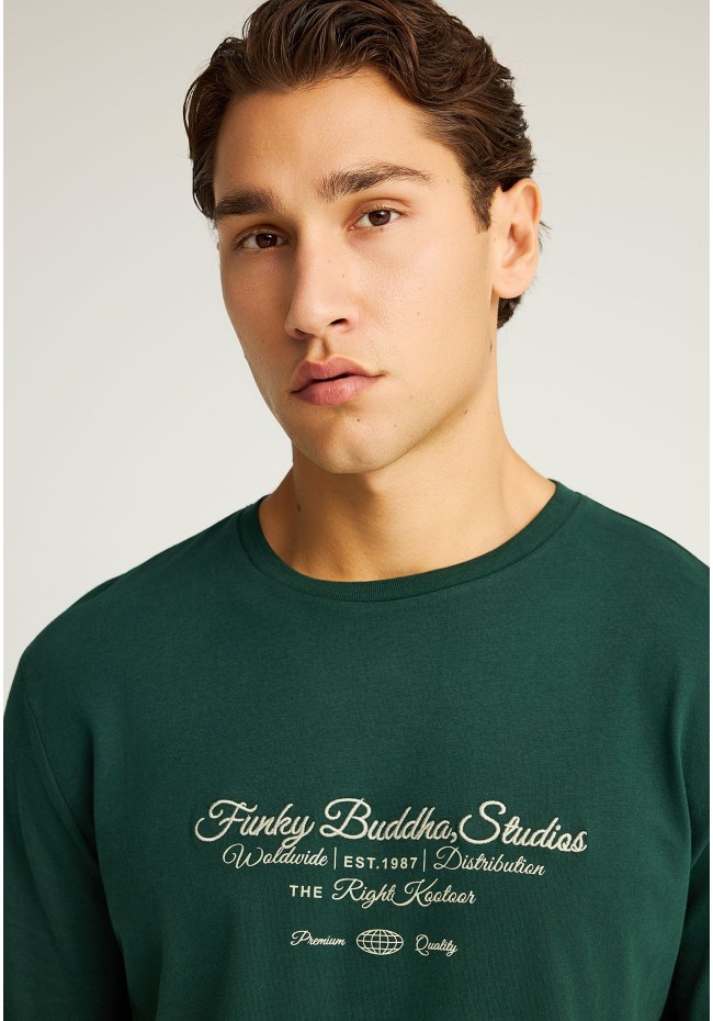 Μακρυμάνικο T-shirt με Funky Buddha τύπωμα στο στήθος