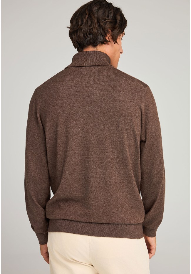 Men's knitted turtleneck sweater