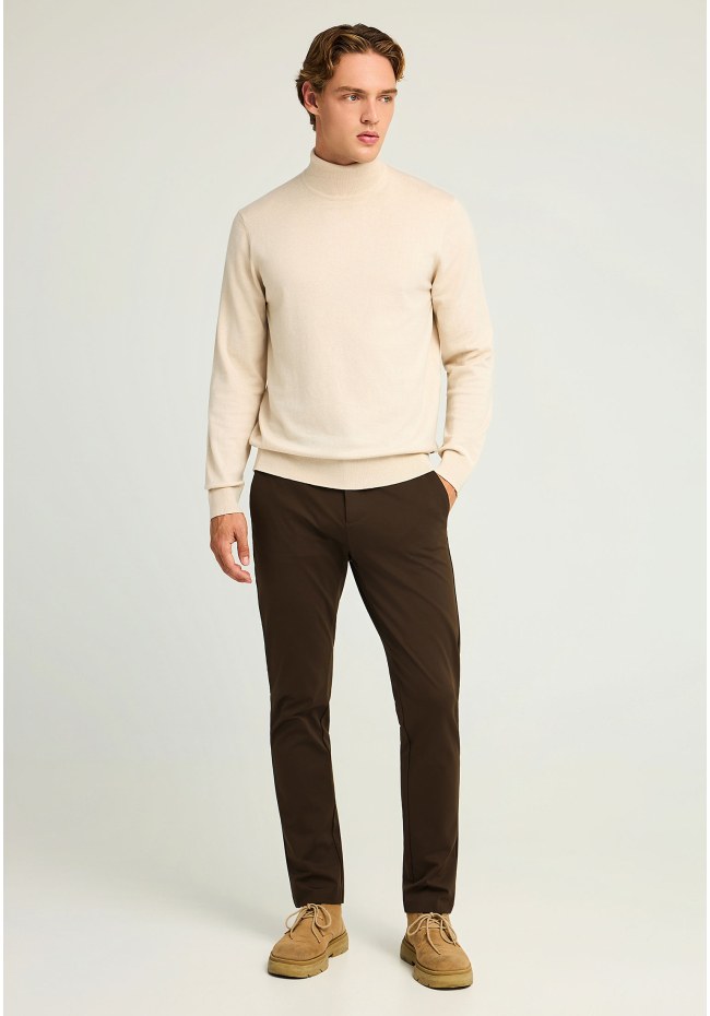 Men's knitted turtleneck sweater