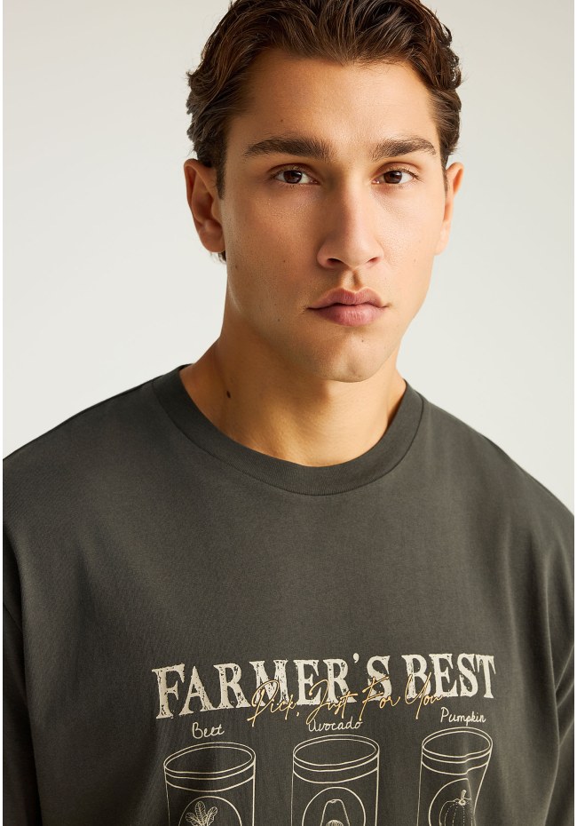 T-shirt με τύπωμα στη μπροστινή πλευρά