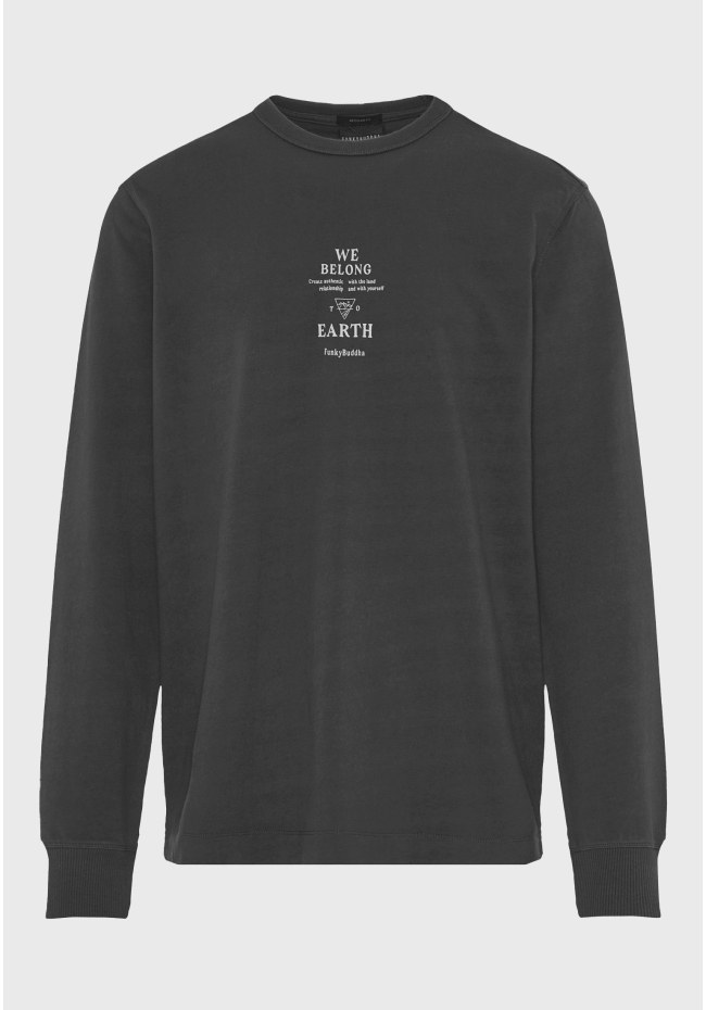 Long-sleeve T-shirt with chest print