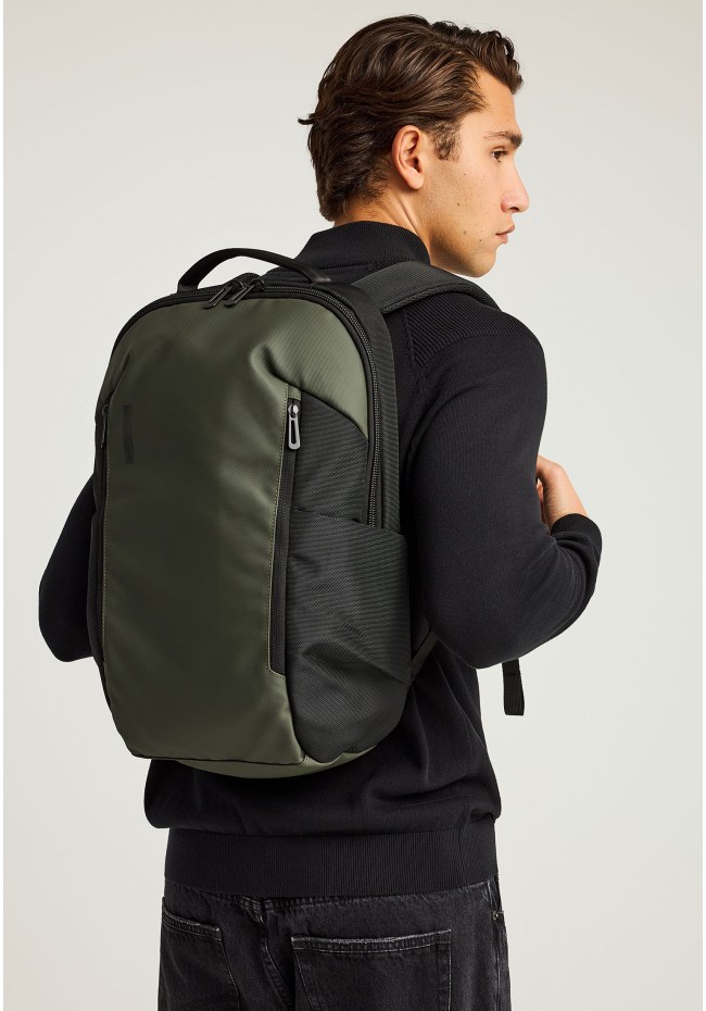 Ανδρικό σακίδιο πλάτης