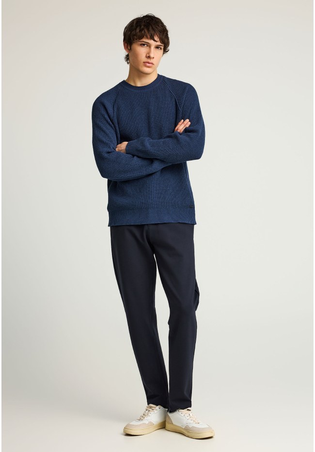 Ανδρικό chino παντελόνι σε tapered γραμμή