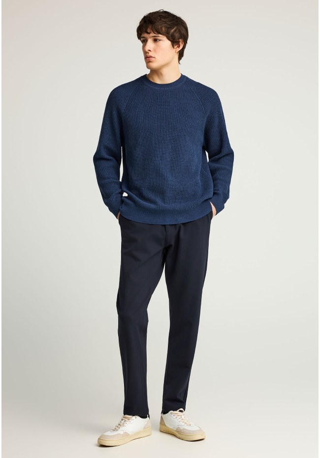 Ανδρικό chino παντελόνι σε tapered γραμμή