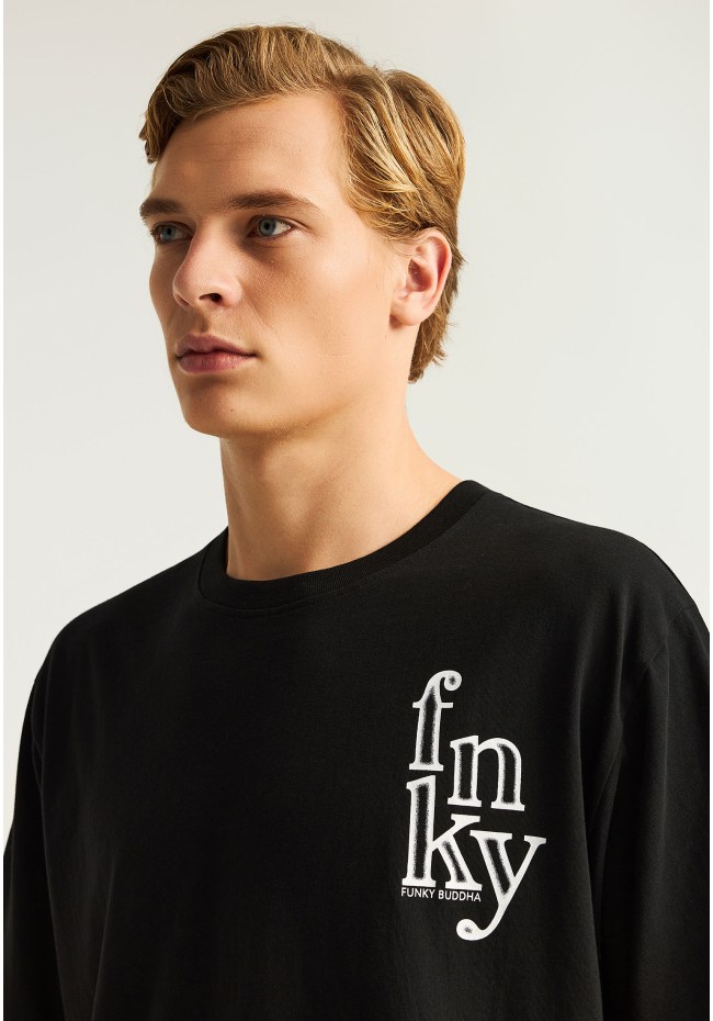 Relaxed fit t-shirt με γραφικό τύπωμα στην πλάτη