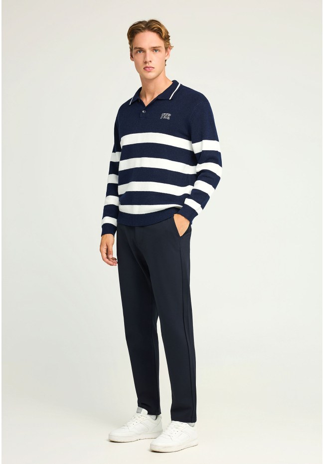 Men's striped knitted sweater with collar