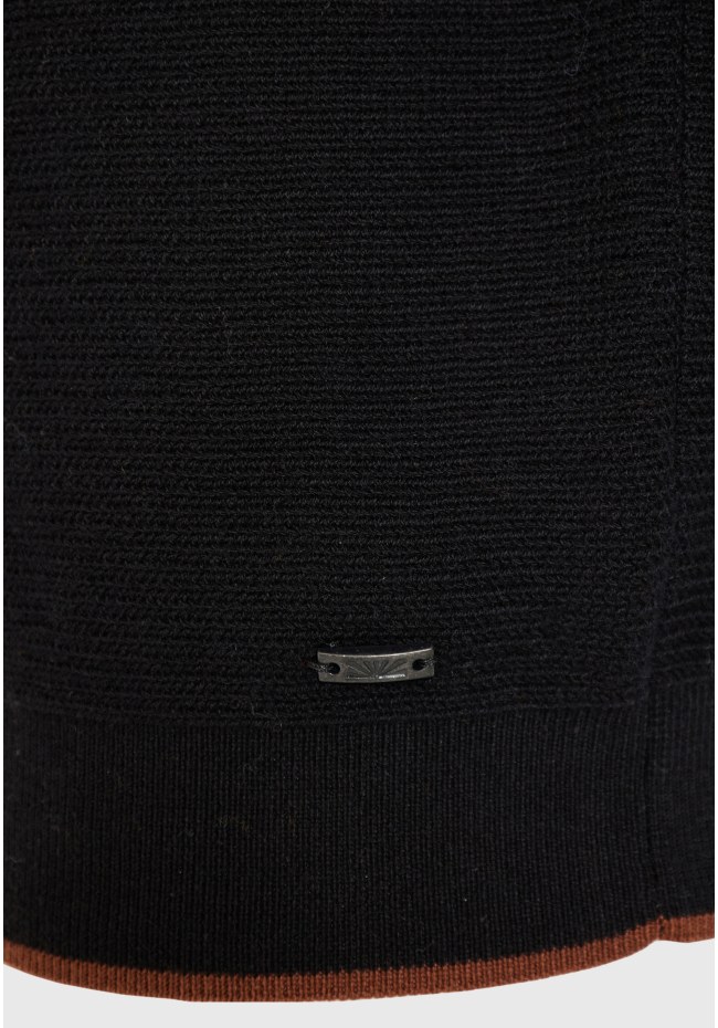 Men's crew neck sweater