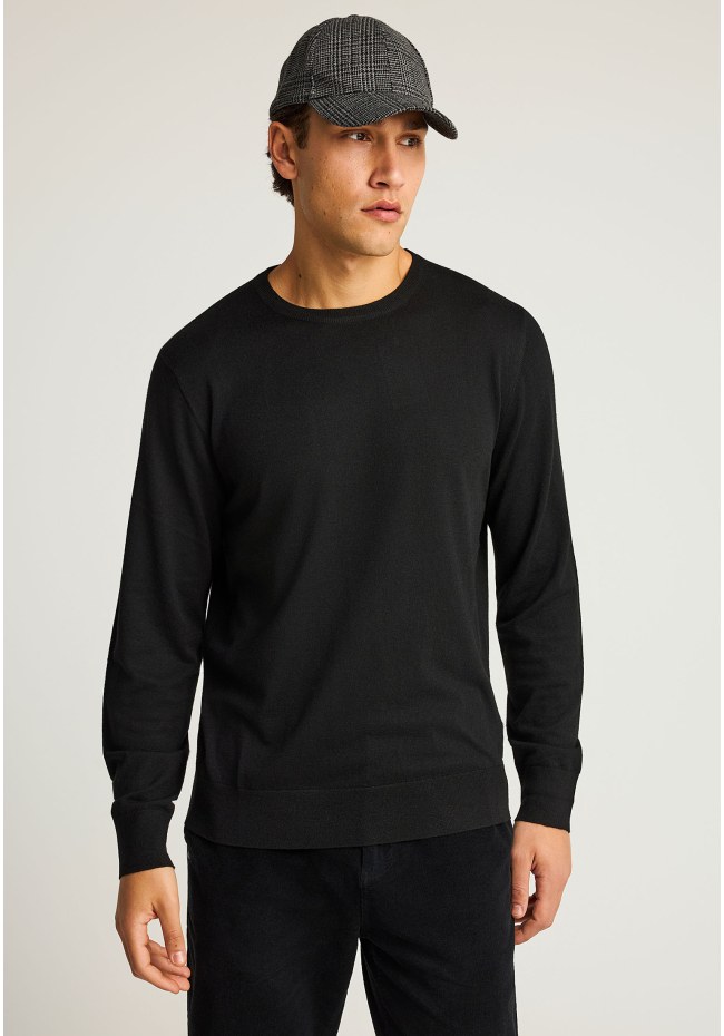 Regular fit men's sweater in melange knit