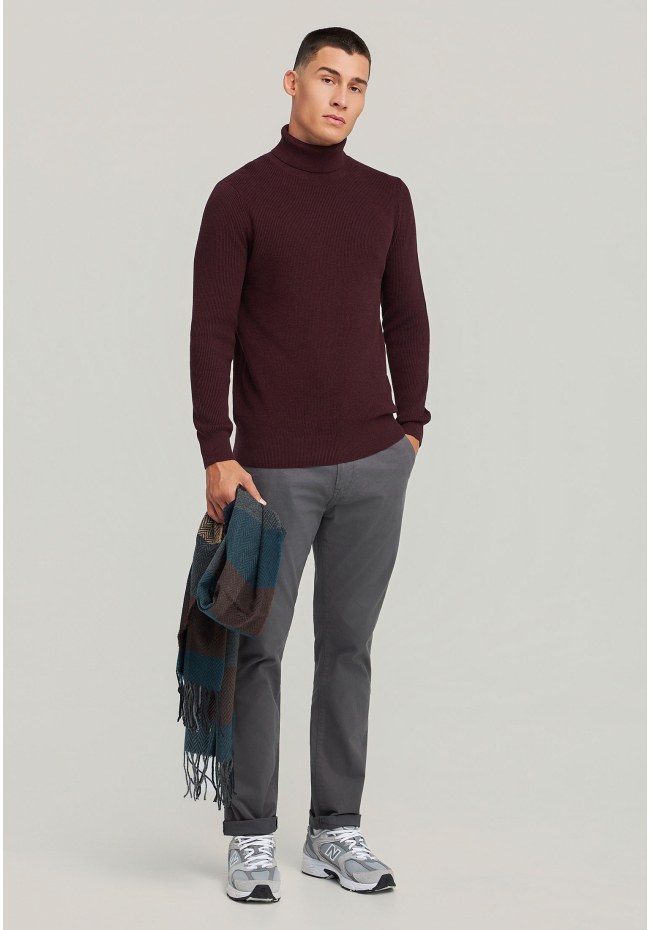 Men's knitted cotton turtleneck sweater
