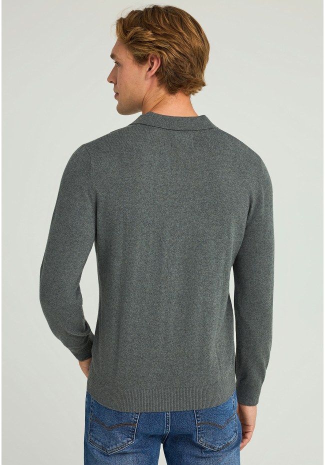 Men's knitted polo sweater