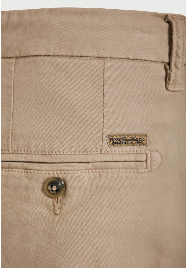 Ανδρική βερμούδα chino - The essentials