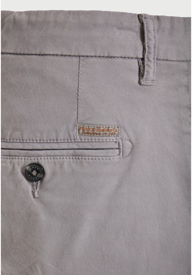 Ανδρική βερμούδα chino - The essentials