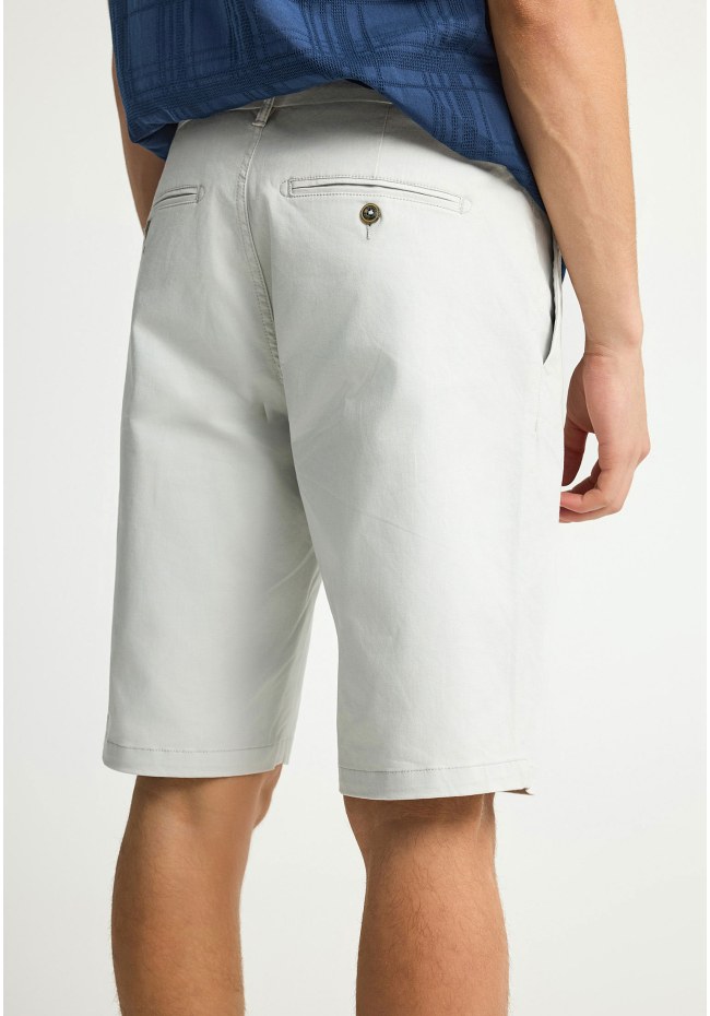 Ανδρική βερμούδα chino - The essentials