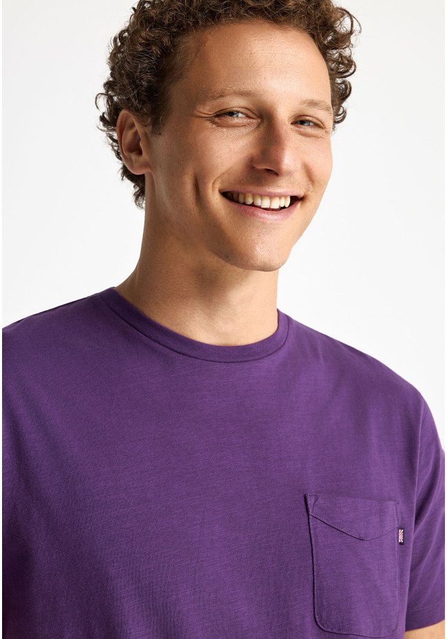 T-shirt με τσέπη στο στήθος