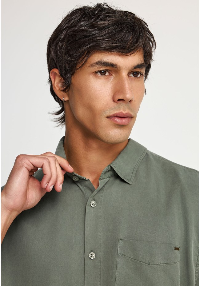 Men's lyocell shirt with chest pocket