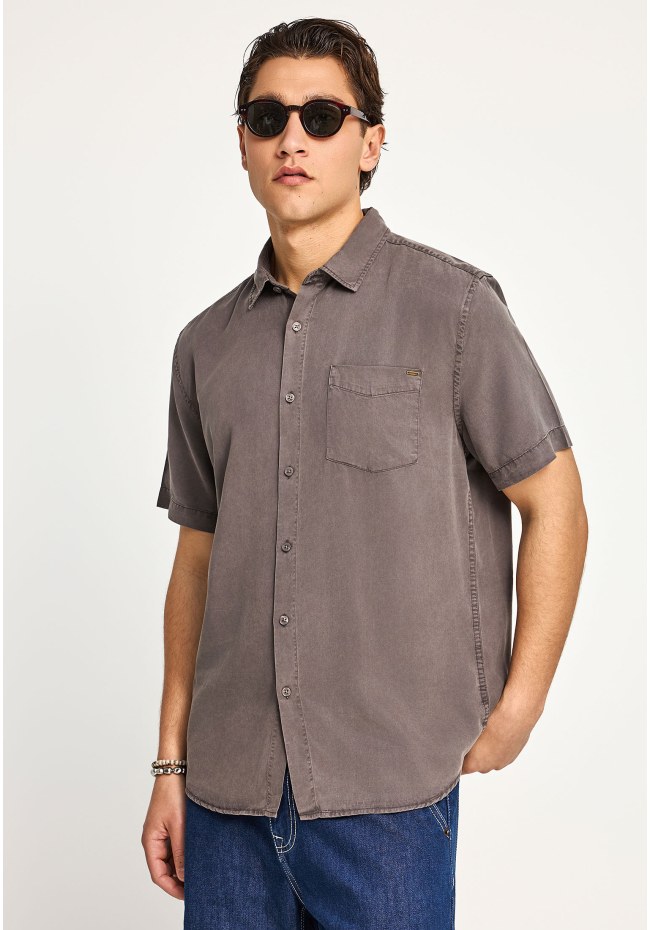 Men's lyocell shirt with chest pocket