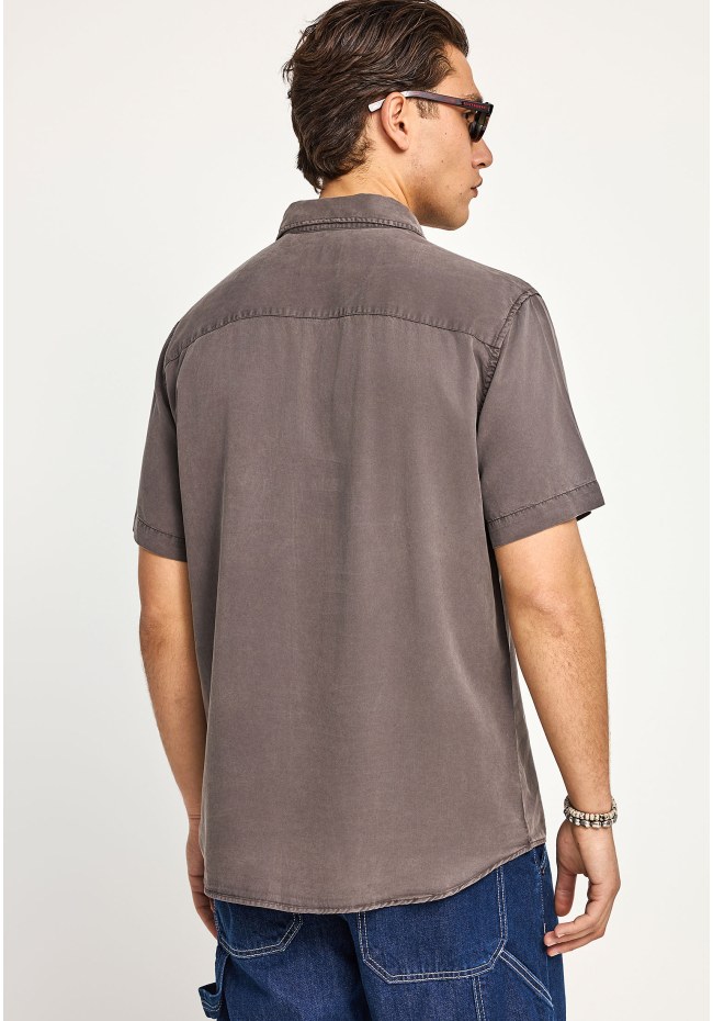 Men's lyocell shirt with chest pocket