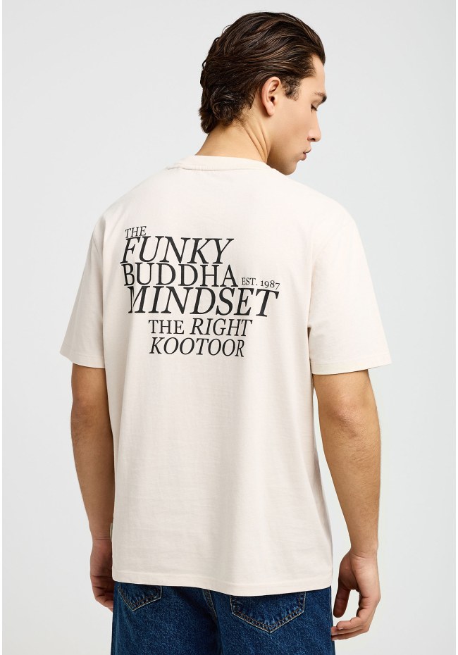 Men's relaxed t-shirt with print on the back