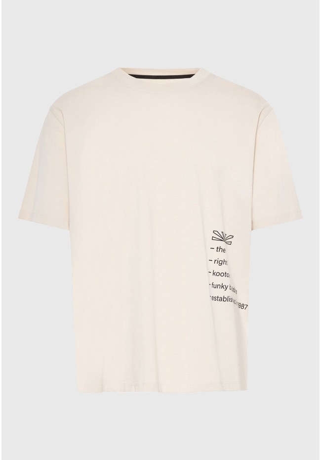 Men's relaxed t-shirt with print on the back