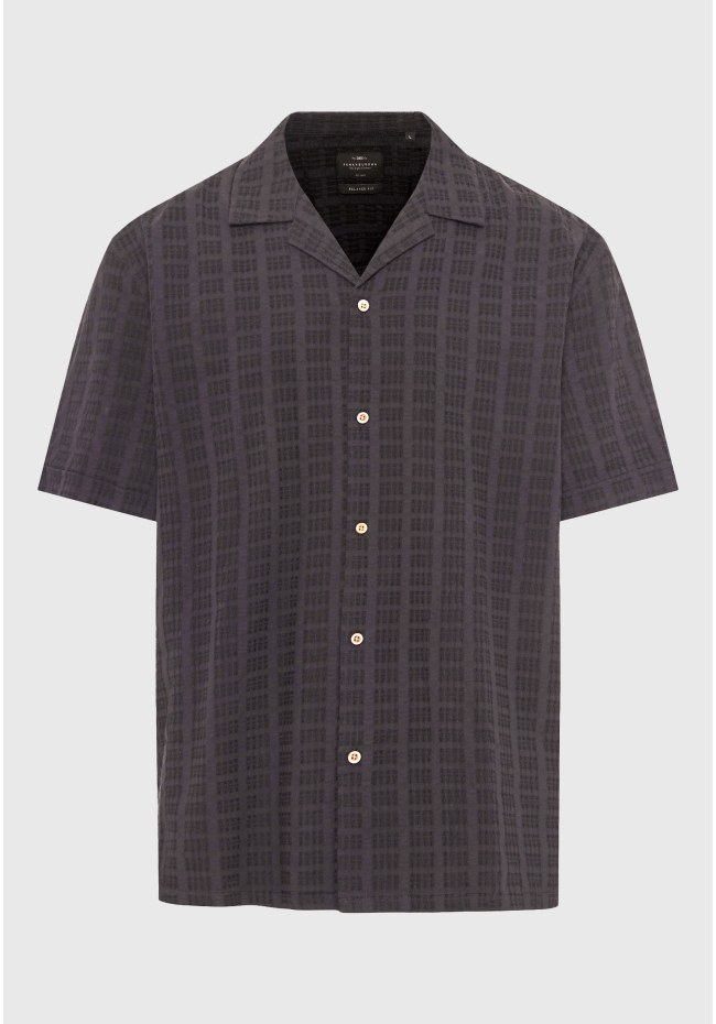 Men's oversized short-sleeve shirt