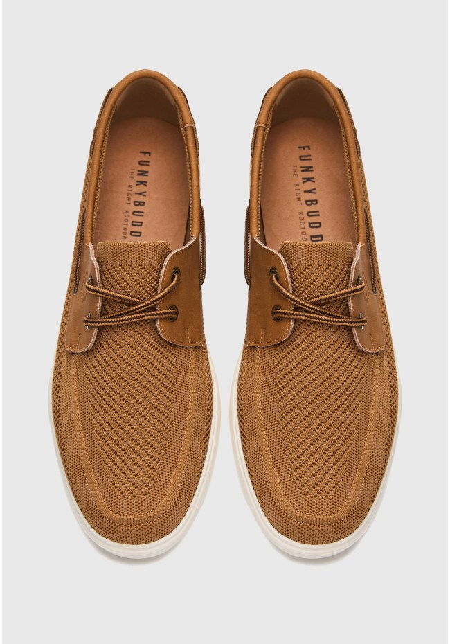 Men's boat shoes