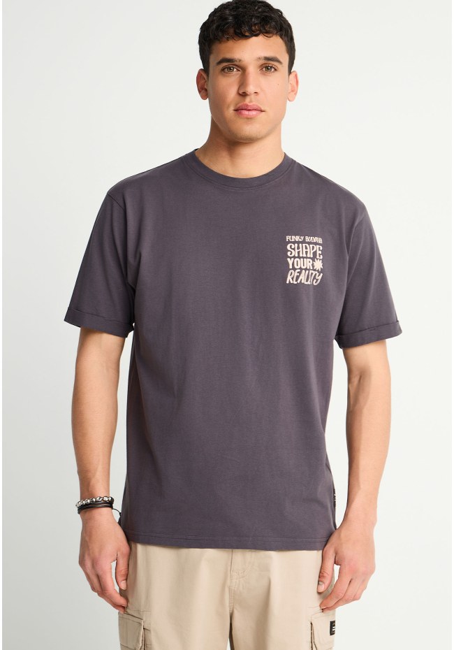 T-shirt με τύπωμα στην πλάτη
