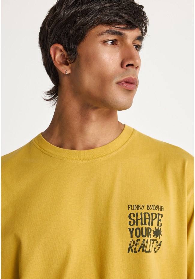 T-shirt με τύπωμα στην πλάτη
