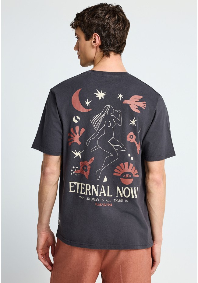 T-shirt με τύπωμα στην πλάτη