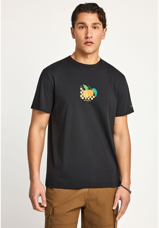 Ανδρικό t-shirt με τύπωμα στην πλάτη