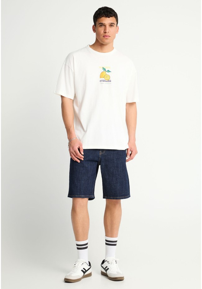 Ανδρικό oversized t-shirt με τύπωμα στην πλάτη