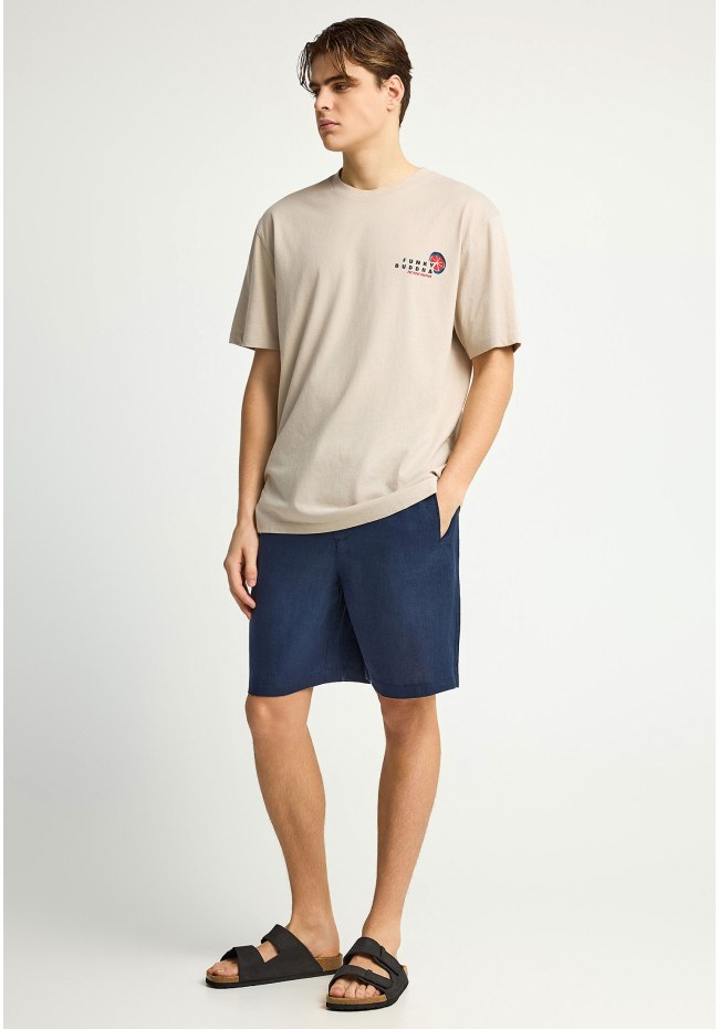 Ανδρικό relaxed t-shirt με τύπωμα στην πλάτη