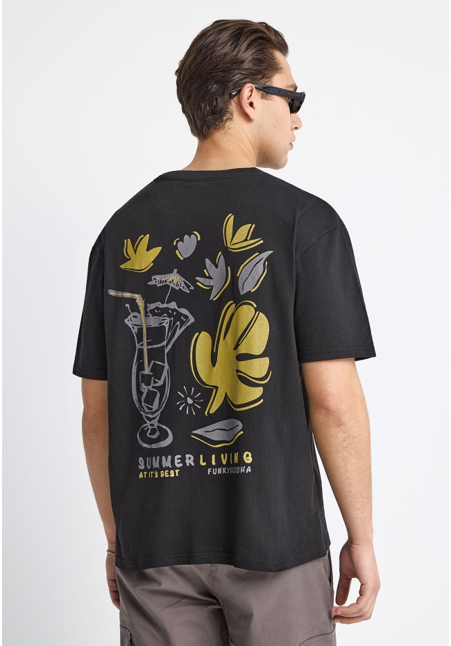 Ανδρικό t-shirt με τύπωμα στην πλάτη