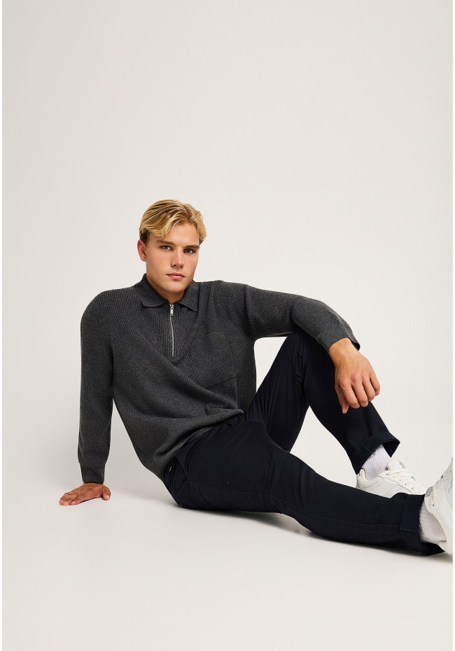 Ανδρική relaxed πλεκτή μπλούζα με γιακά half zip