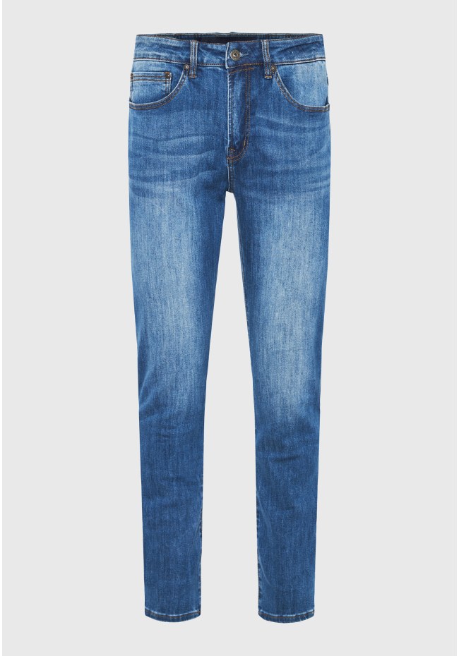 Slim tapered fit jeans