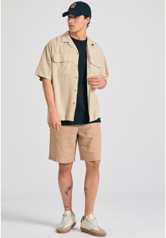 Comfort fit garment dyed βερμούδα από λινό