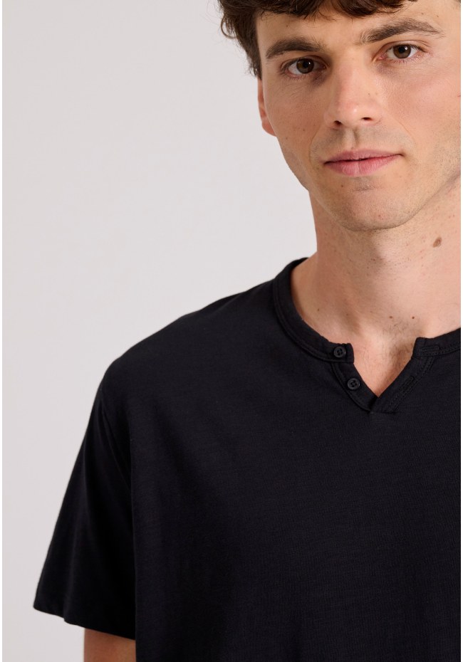 T-shirt με λαιμό henley Garage 55