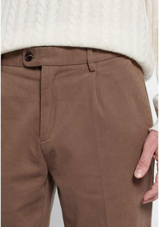 Men's pleated chinos - Marron label