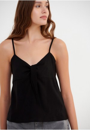 Τοπ με τιράντες και δέσιμο μπροστά