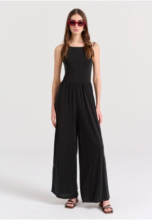 Wide leg fit ολόσωμη φόρμα με πλαϊνά ανοίγματα