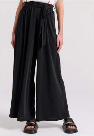 Loose fit παντελόνα με ελαστική μέση και ζώνη
