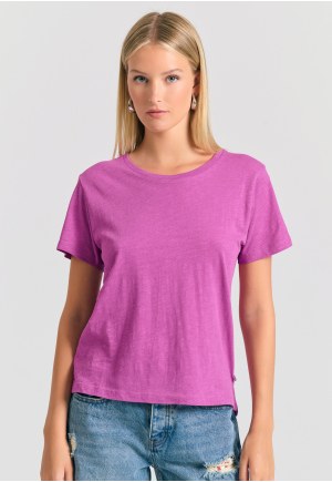 Γυναικείο t-shirt με στρογγυλή λαιμόκοψη - The essentials