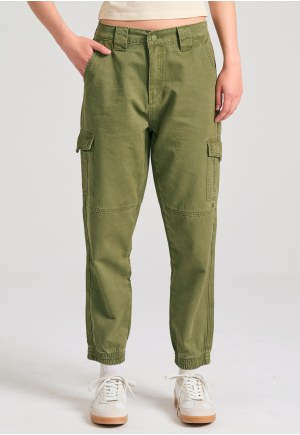 Women's garment dyed cargo pants