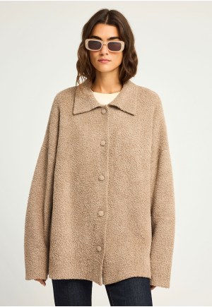 Γυναικεία ζακέτα σε fleece ύφανση με κουμπιά